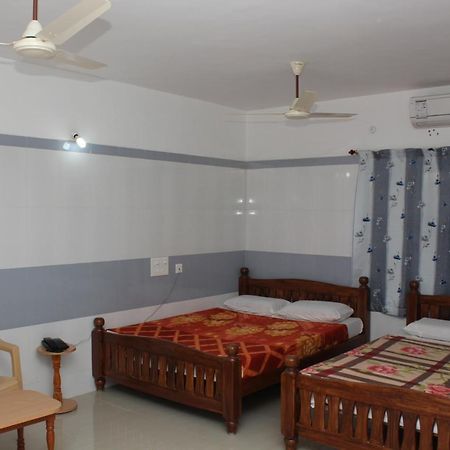 Sdd Residency Hotel Tiruvannamalai Bagian luar foto
