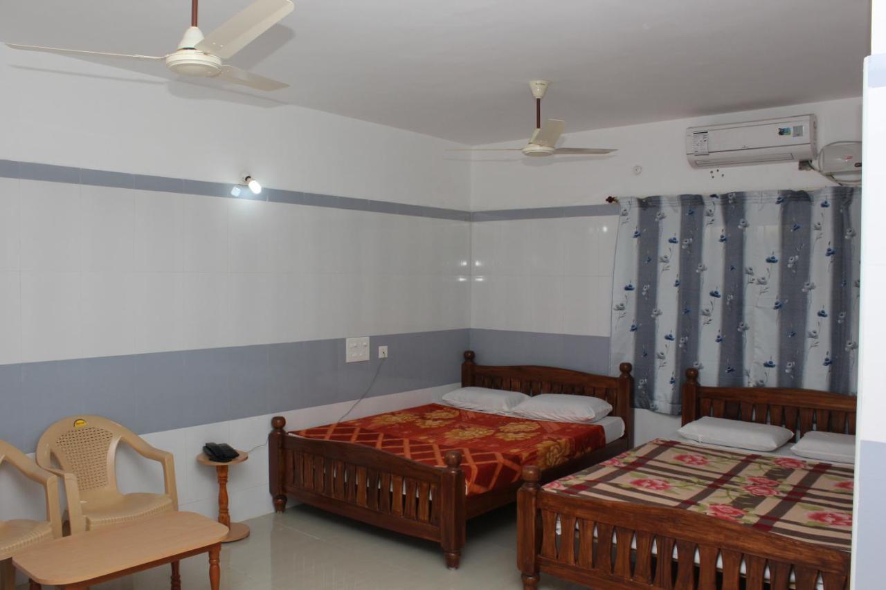 Sdd Residency Hotel Tiruvannamalai Bagian luar foto